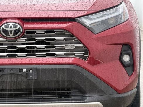 Used 2025 Toyota RAV4 Limited image 9