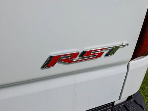 Used 2021 Chevrolet Silverado 1500 RST AWD/4WD image 10