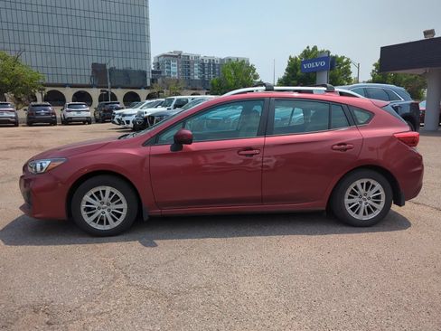Used 2018 Subaru Impreza 2.0i Premium AWD/4WD image 4