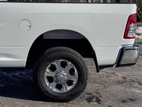 Used 2024 RAM 2500 Big Horn image 35