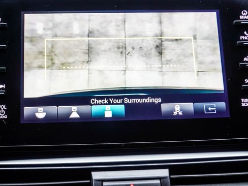 Used 2021 Honda Accord Touring image 27