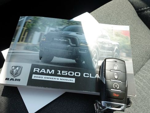 Used 2019 RAM 1500 Big Horn AWD/4WD image 38