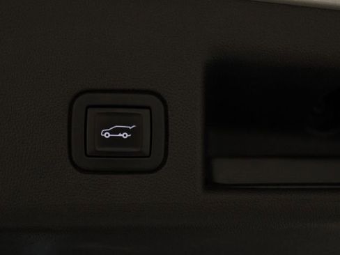 Certified 2021 Chevrolet Equinox LT image 16