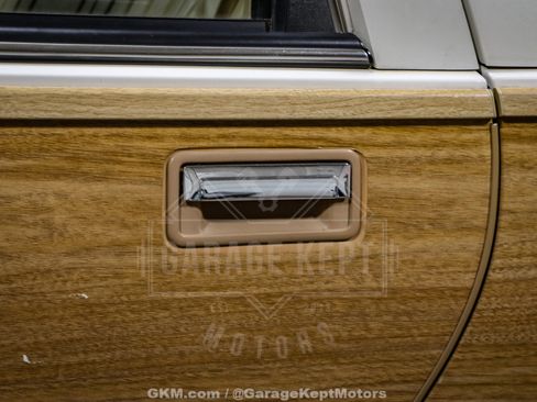 Used 1992 Buick Roadmaster Estate image 28