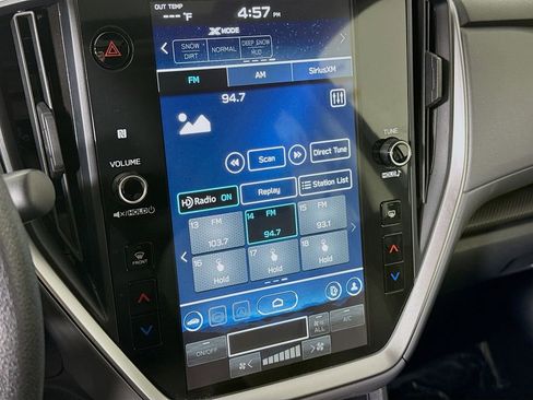 Certified 2025 Subaru Crosstrek 2.0i Premium image 6