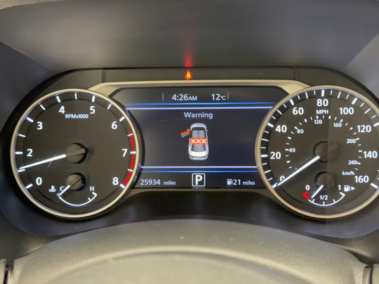 Used 2025 Nissan Sentra SV FWD image 26