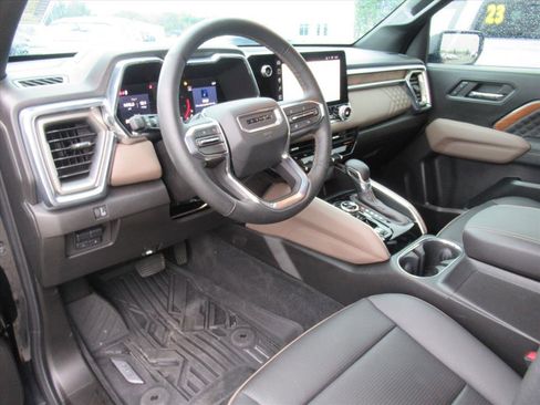 Used 2024 GMC Canyon Denali w/ LPO, Denali Black Edition image 16