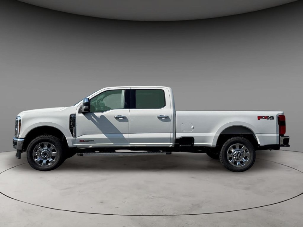 New 2026 Ford F350 Lariat w/ Lariat Premium Package AWD/4WD image 3