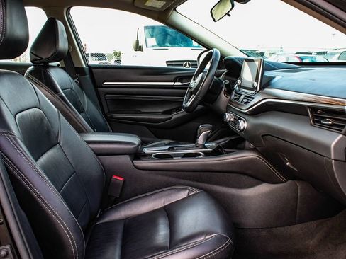 Used 2021 Nissan Altima 2.5 SL FWD image 39