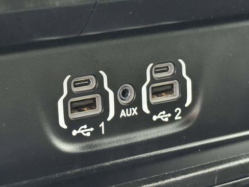 Used 2021 RAM 3500 Big Horn w/ Level 1 Equipment Group image 20