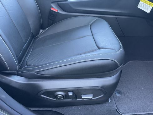 New 2026 Jeep Grand Cherokee Limited Reserve image 28