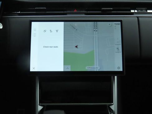 New 2026 Land Rover Range Rover Long Wheelbase SE image 15