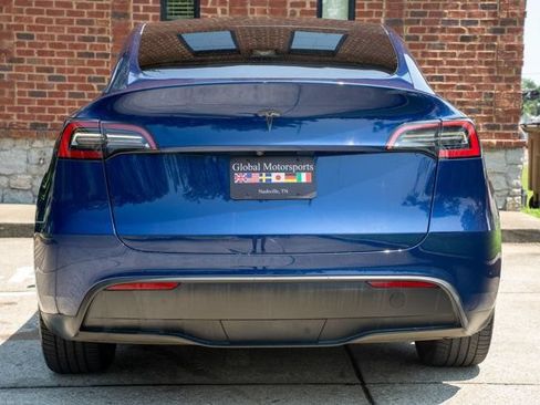 Used 2023 Tesla Model Y AWD image 6