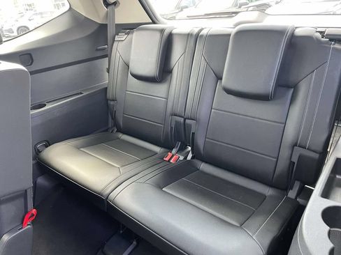 Used 2021 Volkswagen Atlas SE AWD/4WD image 12