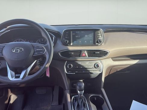 Used 2020 Hyundai Santa Fe SE image 12