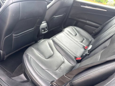 Certified 2019 Ford Fusion Energi Titanium FWD image 29