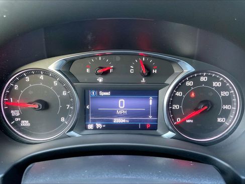Used 2023 GMC Terrain SLE FWD image 22
