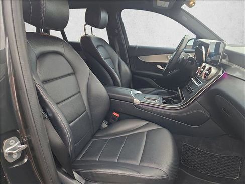 Certified 2020 Mercedes-Benz GLC 300 image 17