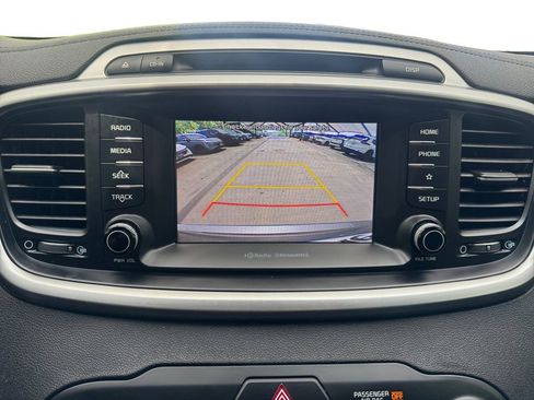 Used 2019 Kia Sorento FWD w/ Option Group 020 image 27