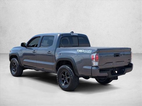 Used 2021 Toyota Tacoma TRD Off-Road w/ Technology Package AWD/4WD image 8