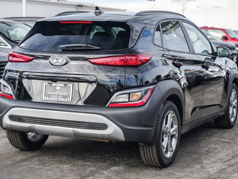 Used 2022 Hyundai Kona SEL w/ Convenience Package image 4