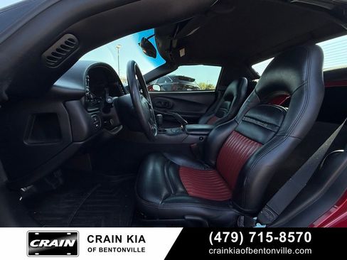 Used 2004 Chevrolet Corvette Convertible w/ Preferred Equipment Group image 17