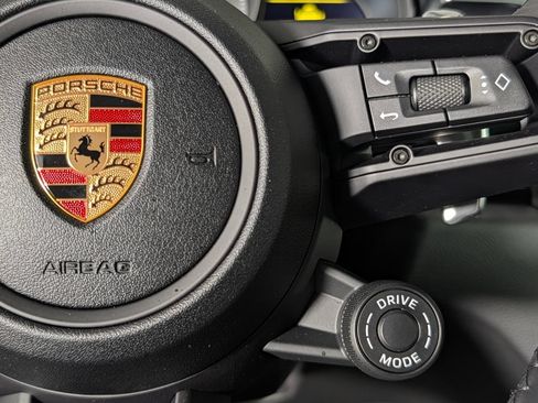 New 2026 Porsche Macan S AWD/4WD image 38