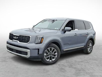 Used 2024 Kia Telluride LX
