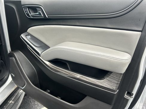 Used 2020 Chevrolet Tahoe LT image 28