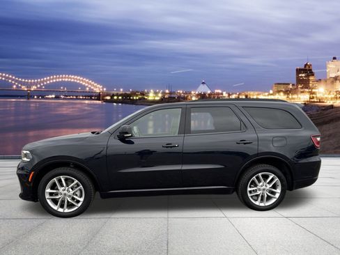 Used 2024 Dodge Durango GT image 2