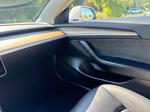 Used 2023 Tesla Model 3 Performance AWD/4WD image 17