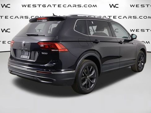 Used 2023 Volkswagen Tiguan SE FWD image 45