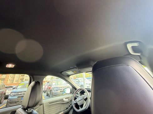 Certified 2023 Ford Escape ST-Line w/ Tech Pack #1 image 16