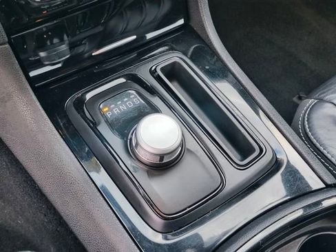 Used 2021 Chrysler 300 S image 19