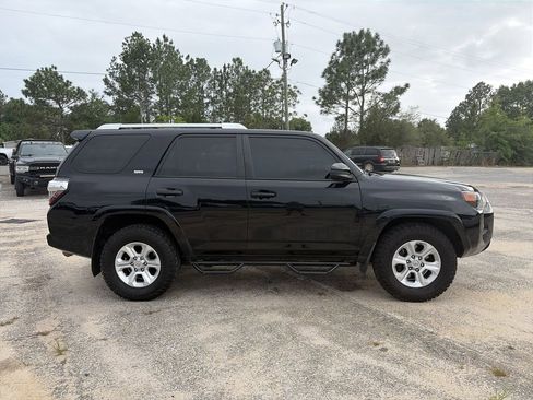 Used 2015 Toyota 4Runner SR5 RWD image 8
