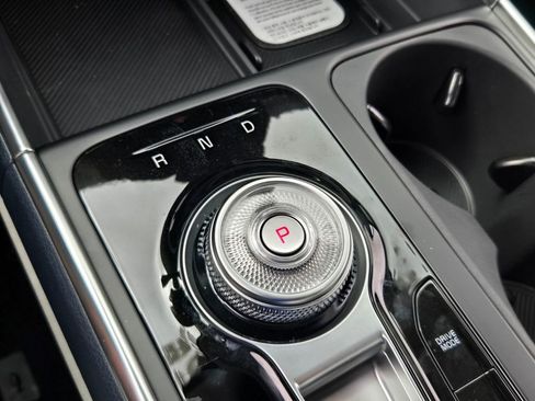 New 2026 Kia Carnival SX Prestige FWD image 13