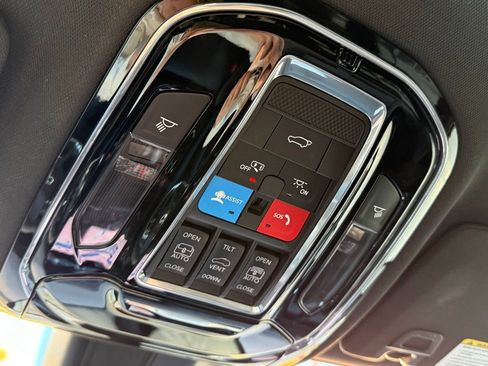 Used 2024 Jeep Grand Cherokee L Overland w/ Trailer Tow Package image 25