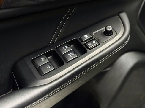 Used 2019 Subaru Outback 2.5i Limited image 12