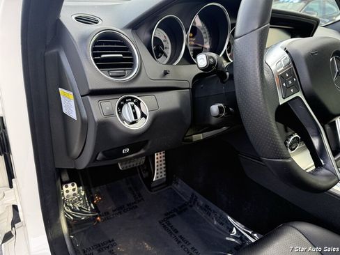 Used 2013 Mercedes-Benz C 250 Sedan image 8