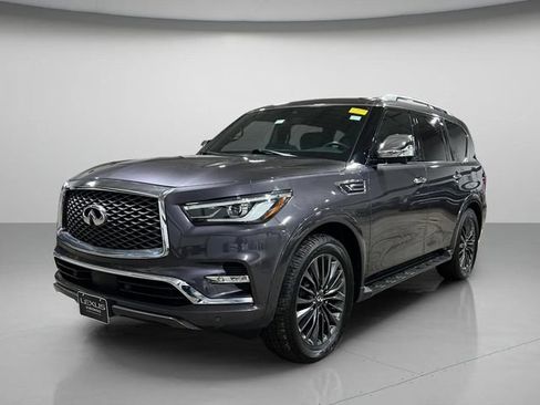 Used 2023 INFINITI QX80 Sensory w/ All-Season Package AWD/4WD image 9