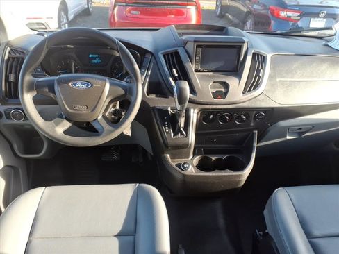Used 2019 Ford Transit 350 XL image 9