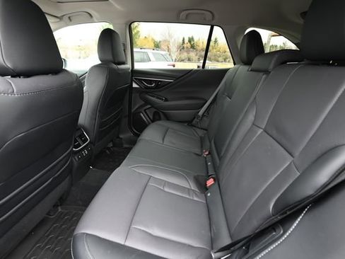 Used 2025 Subaru Outback Limited XT w/ Popular Package #2 image 9