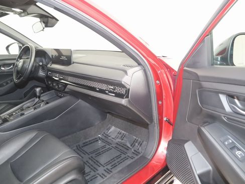 Used 2025 Honda Accord Sport image 45