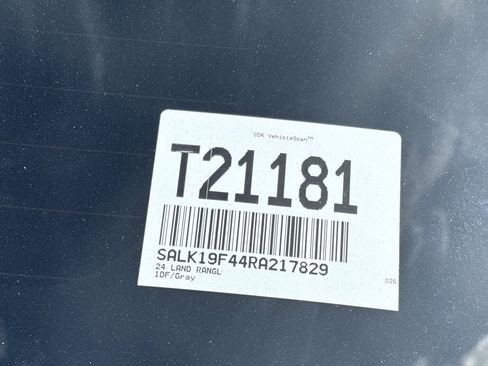 Certified 2024 Land Rover Range Rover Autobiography AWD/4WD image 35