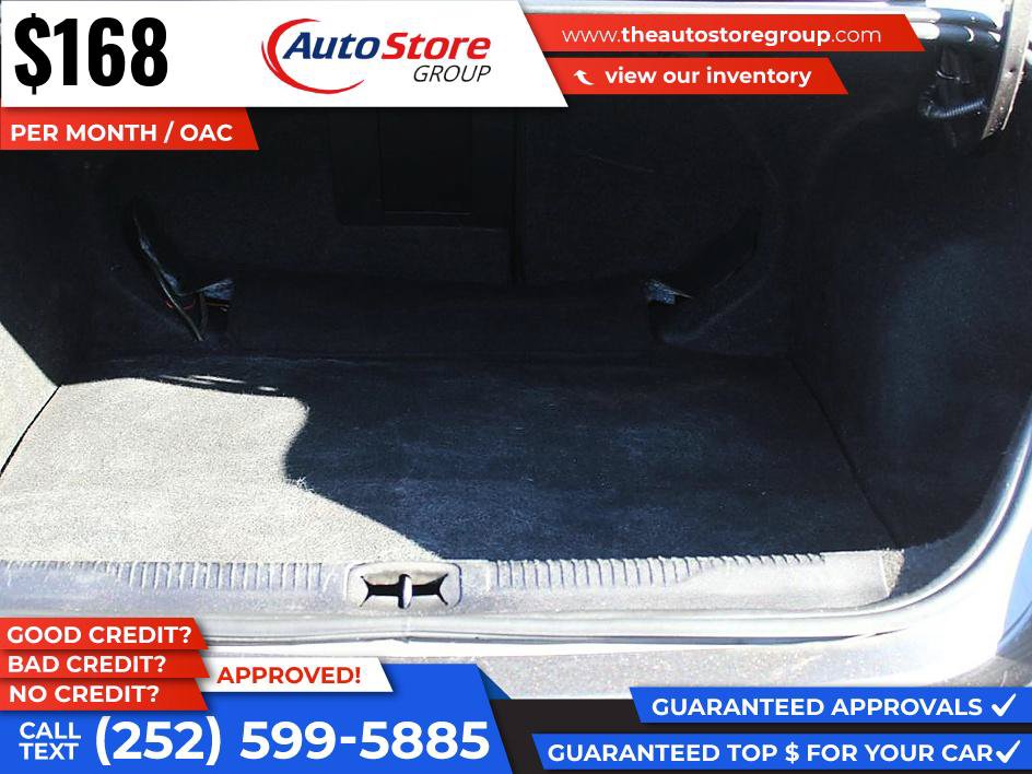 Used 2016 Chrysler 200 Limited FWD image 9