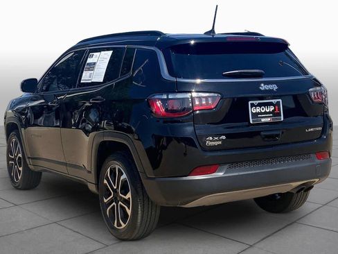 Used 2022 Jeep Compass Limited AWD/4WD image 12