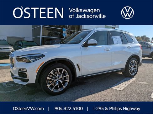 Used 2021 BMW X5 xDrive40i w/ Premium Package image 1
