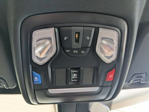 New 2026 RAM 1500 Express AWD/4WD image 19