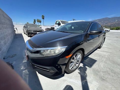Used 2017 Honda Civic LX image 2