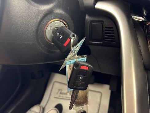 Used 2023 Mitsubishi Eclipse Cross LE AWD/4WD image 37